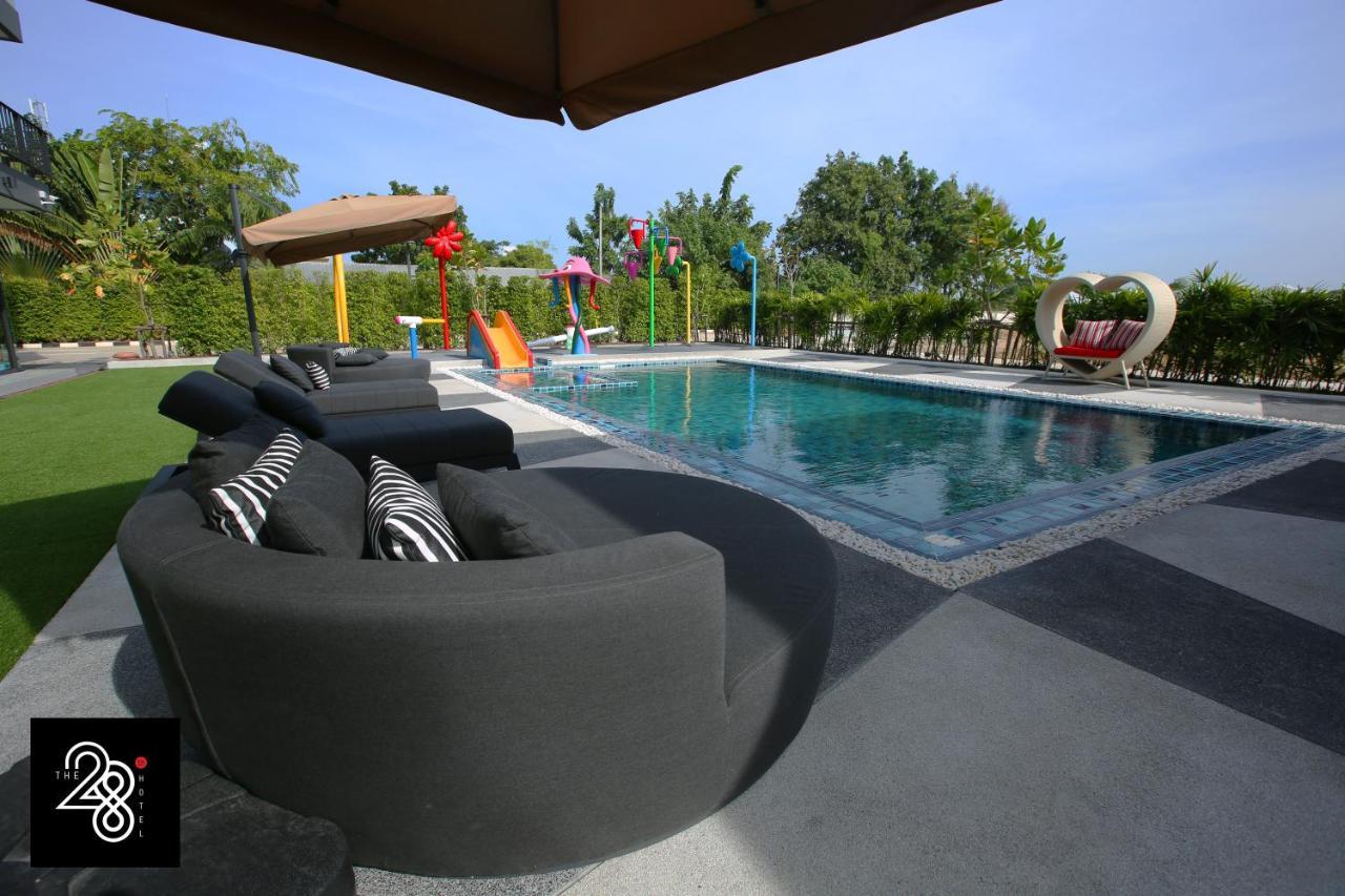 The 28Th Hotel Kanchanaburi Exterior photo